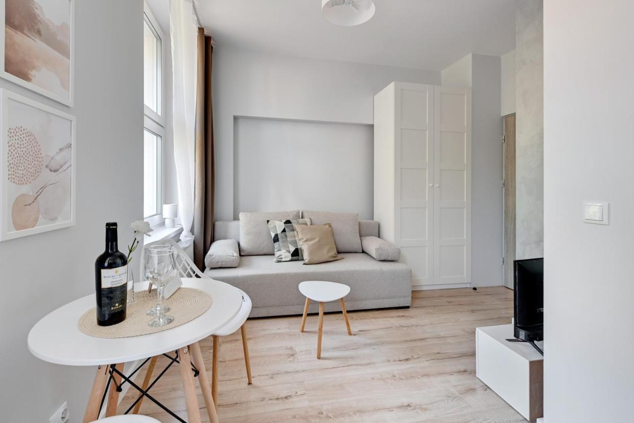 Hallera Studio Apartment Гданск Екстериор снимка
